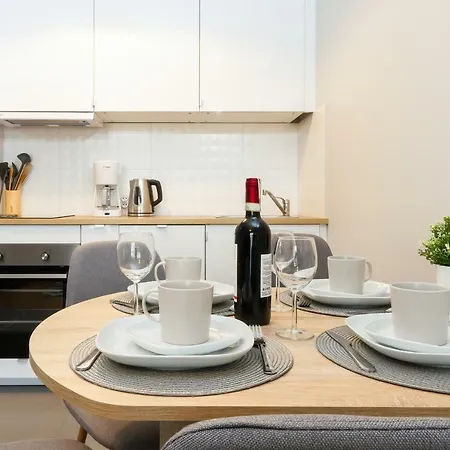 Zajezdnia Wrzeszcz By Renters Apartment *