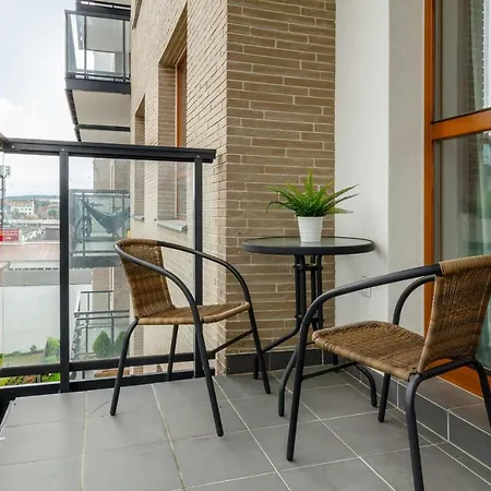 Zajezdnia Wrzeszcz By Renters *