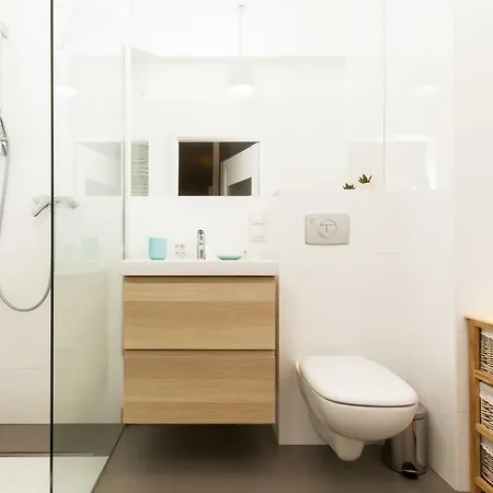 Zajezdnia Wrzeszcz By Renters *