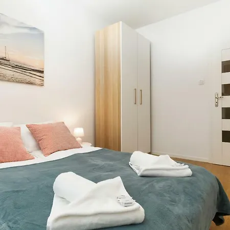 Zajezdnia Wrzeszcz By Renters Apartment Gdansk